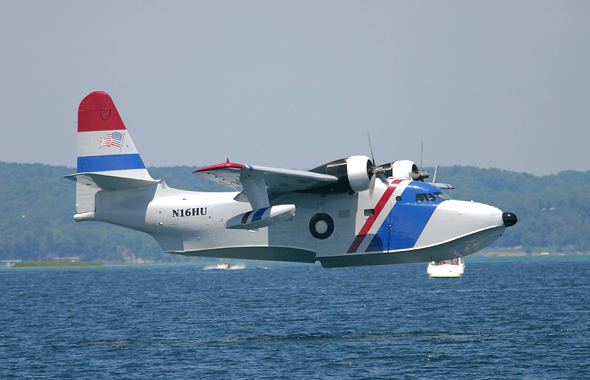 AEROCAMPUS Restaure L’ALBATROSS De Biscarrosse